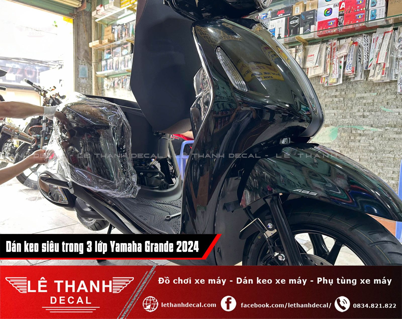 Dán keo siêu trong 3 lớp Yamaha Grande đen 2024