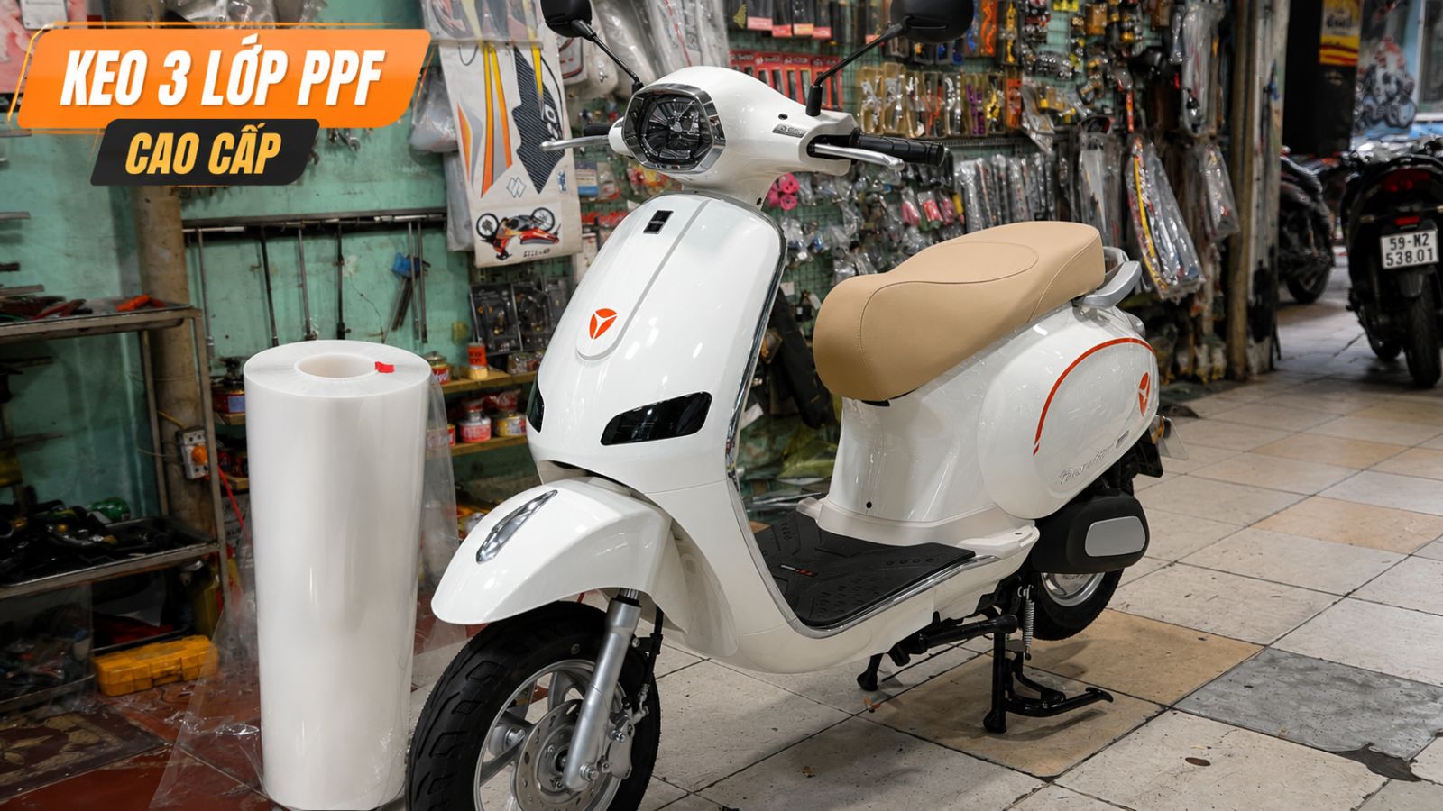 Dán keo xe máy điện gần đây