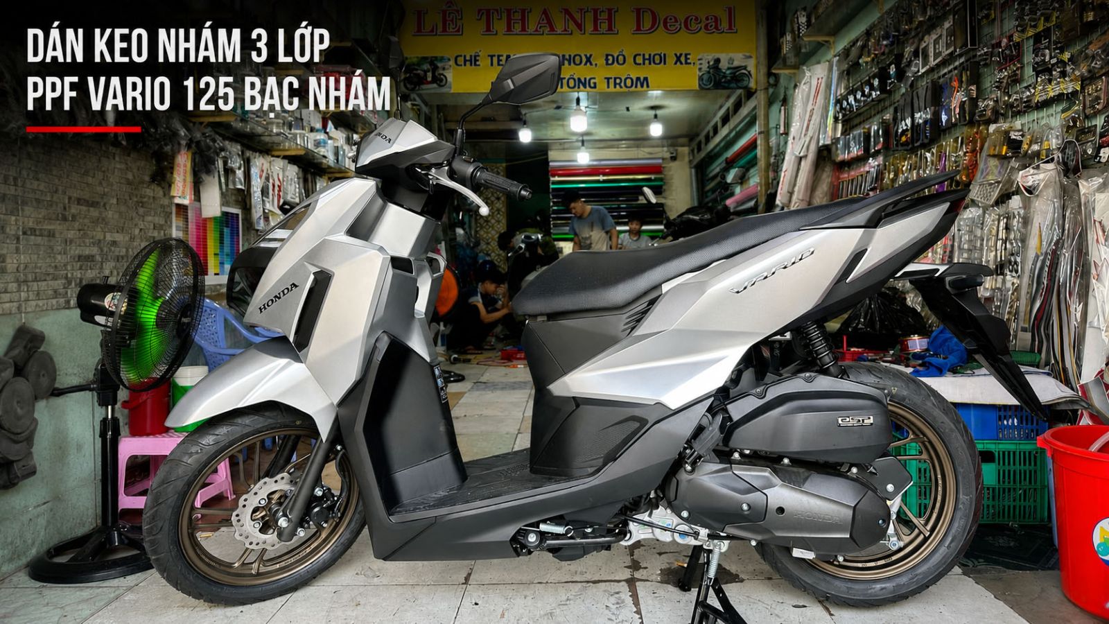 Dán keo nhám 3 lớp PPF Vario 125 màu bạc nhám