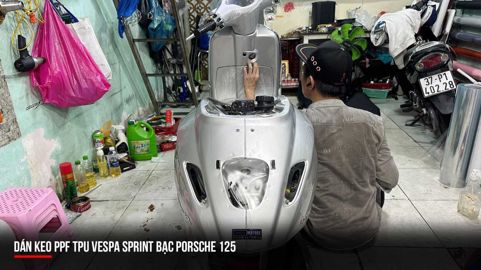 Dán PPF TPU xe Vespa Sprint bạc Porsche 125