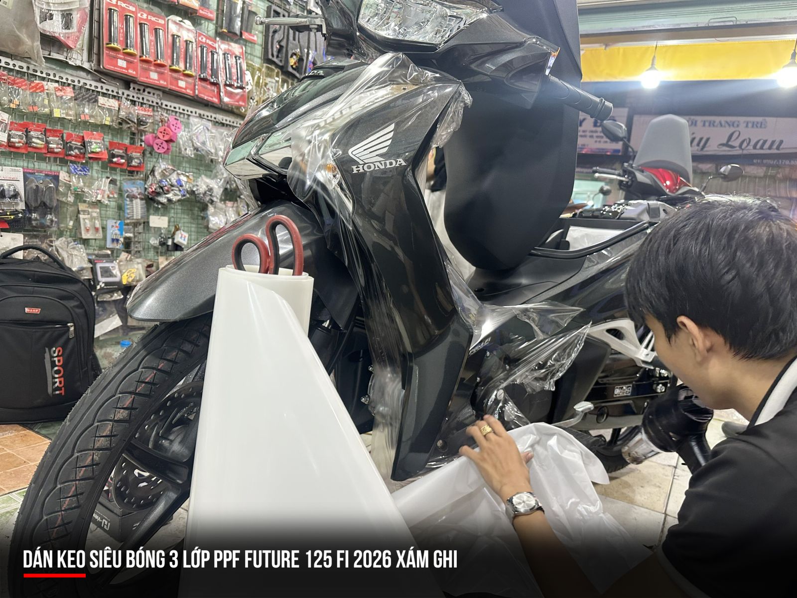 Dán keo siêu bóng 3 lớp PPF Future 125 Fi xám ghi 2026