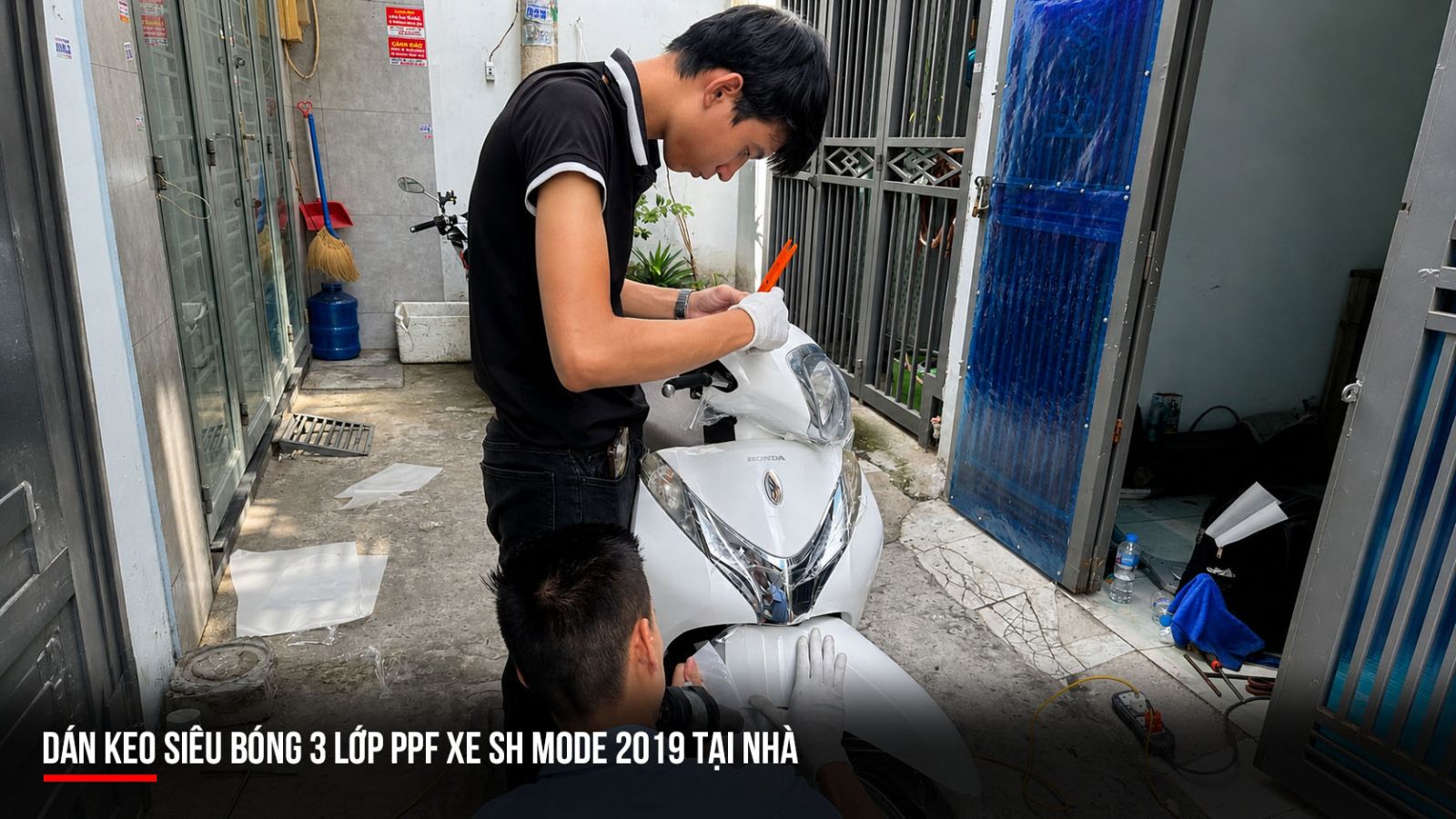 Dán keo siêu bóng 3 lớp PPF xe SH Mode 2019 tại nhà