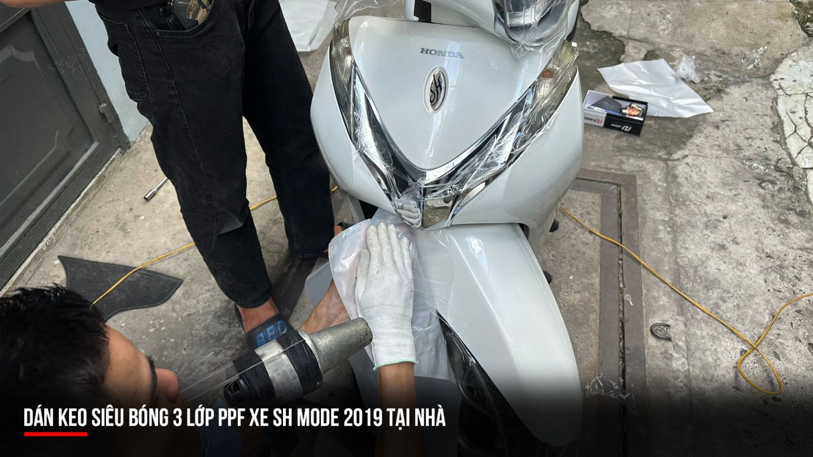 Dán keo siêu bóng 3 lớp PPF xe SH Mode 2019 tại nhà