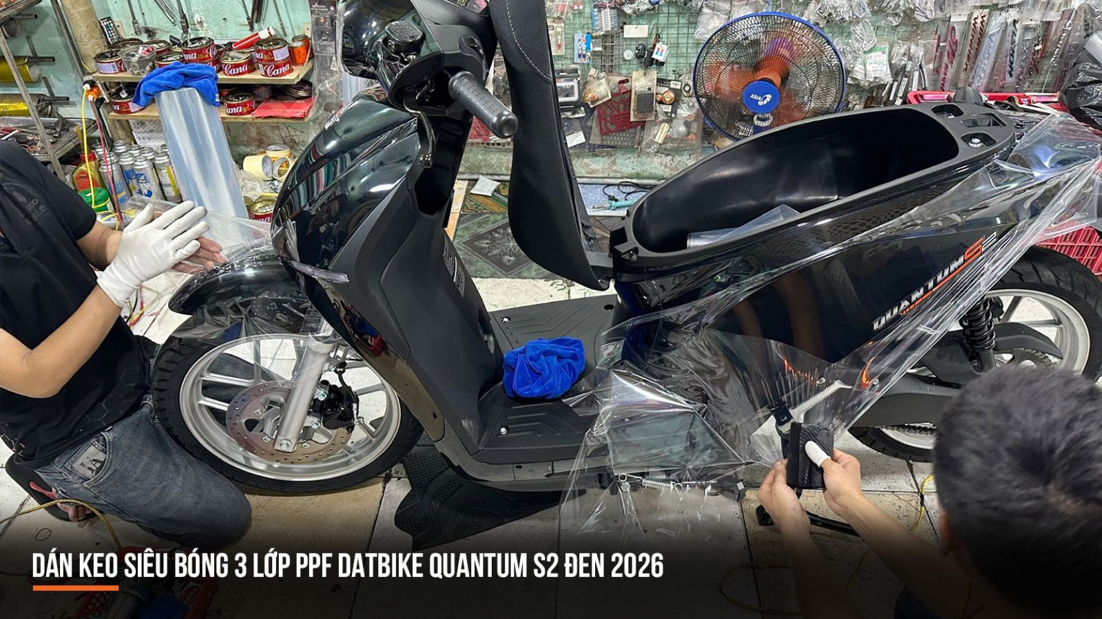 Dán keo siêu bóng 3 lớp PPF xe máy điện DatBike Quantum S2 đen 2026
