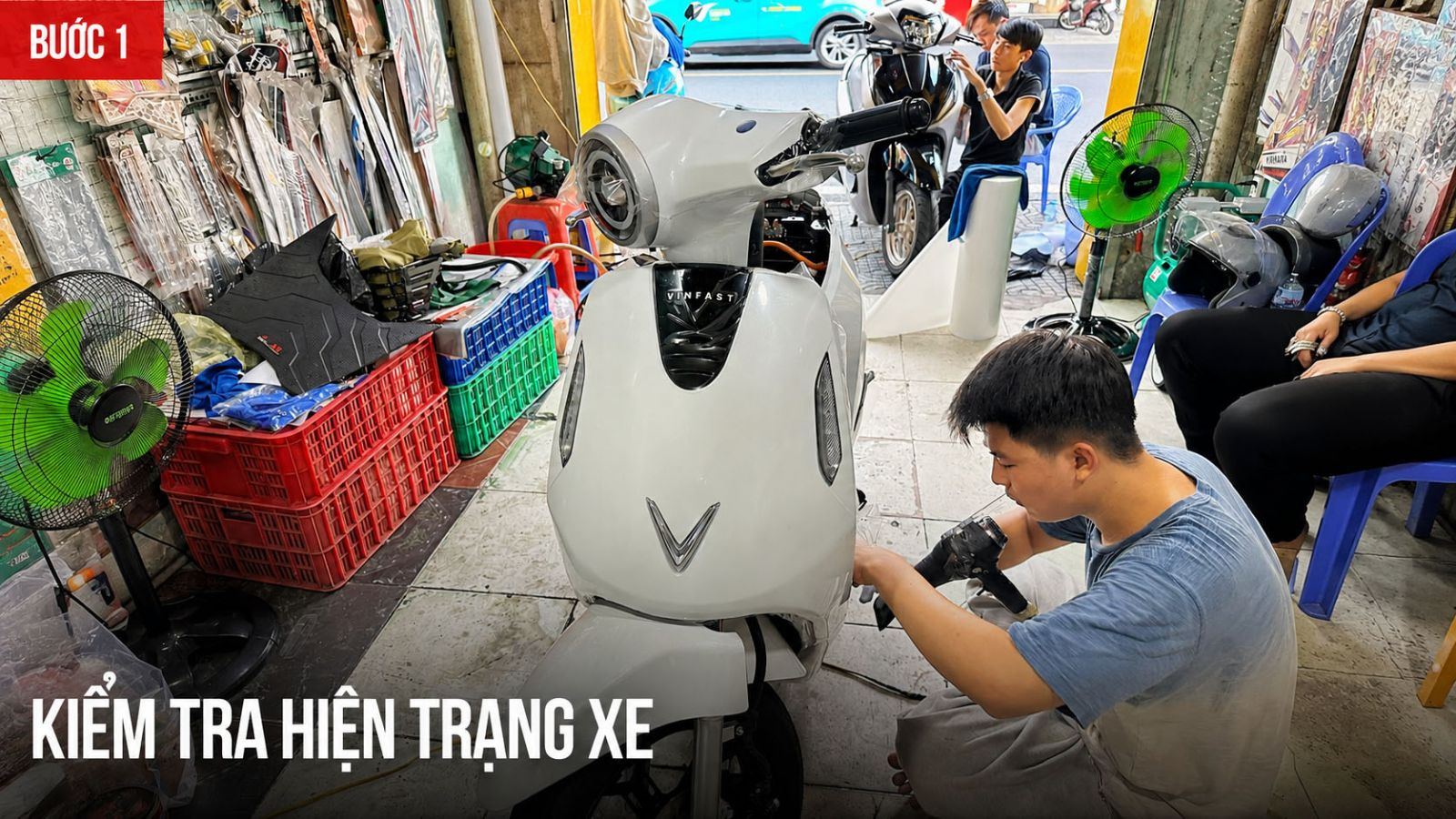 Dán keo siêu bóng 3 lớp PPF xe máy điện VinFast EVO GRAND trắng 2026