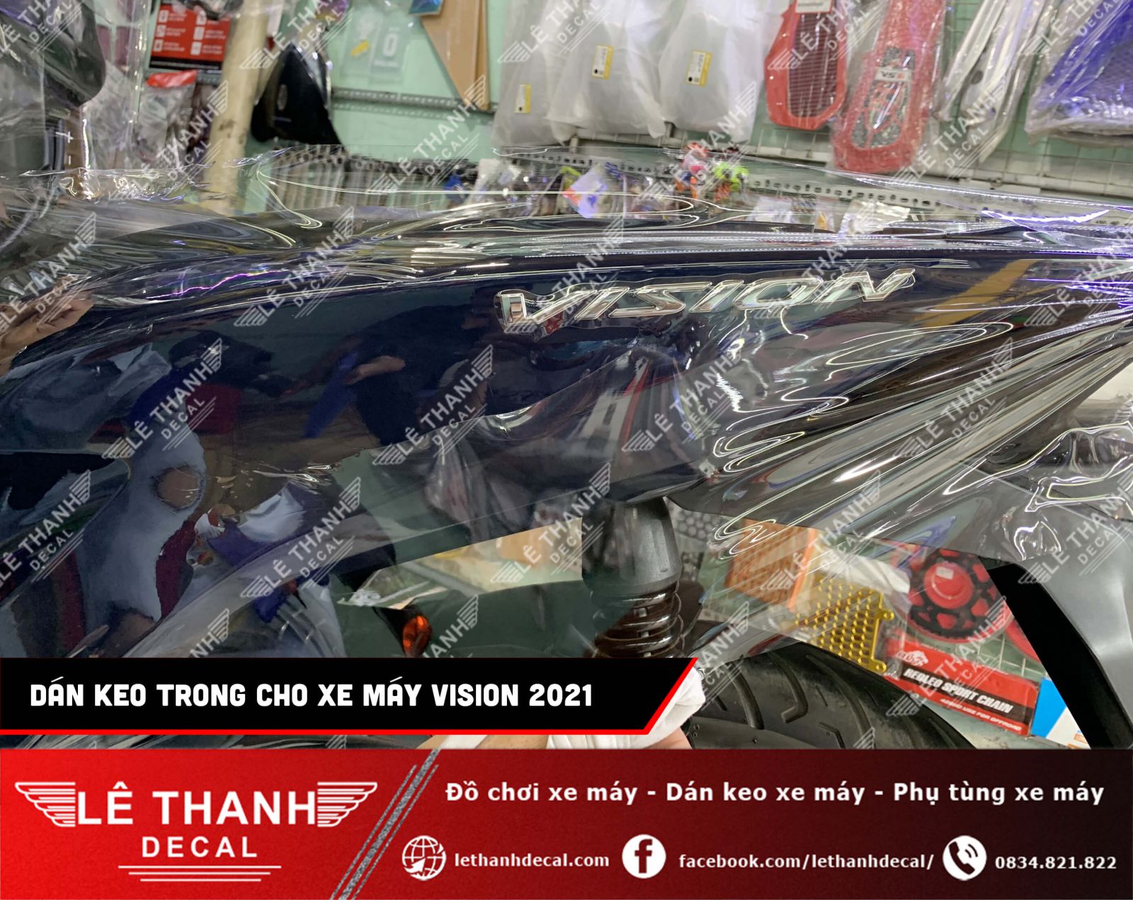 Dán keo trong xe máy Vision 2021