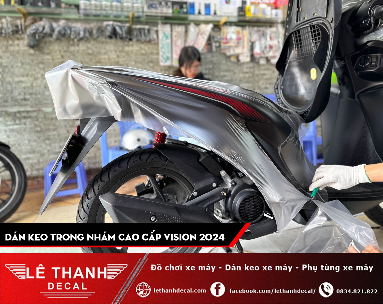 Dán keo trong nhám cao cấp Vision 2024 bản thể thao đen nhám