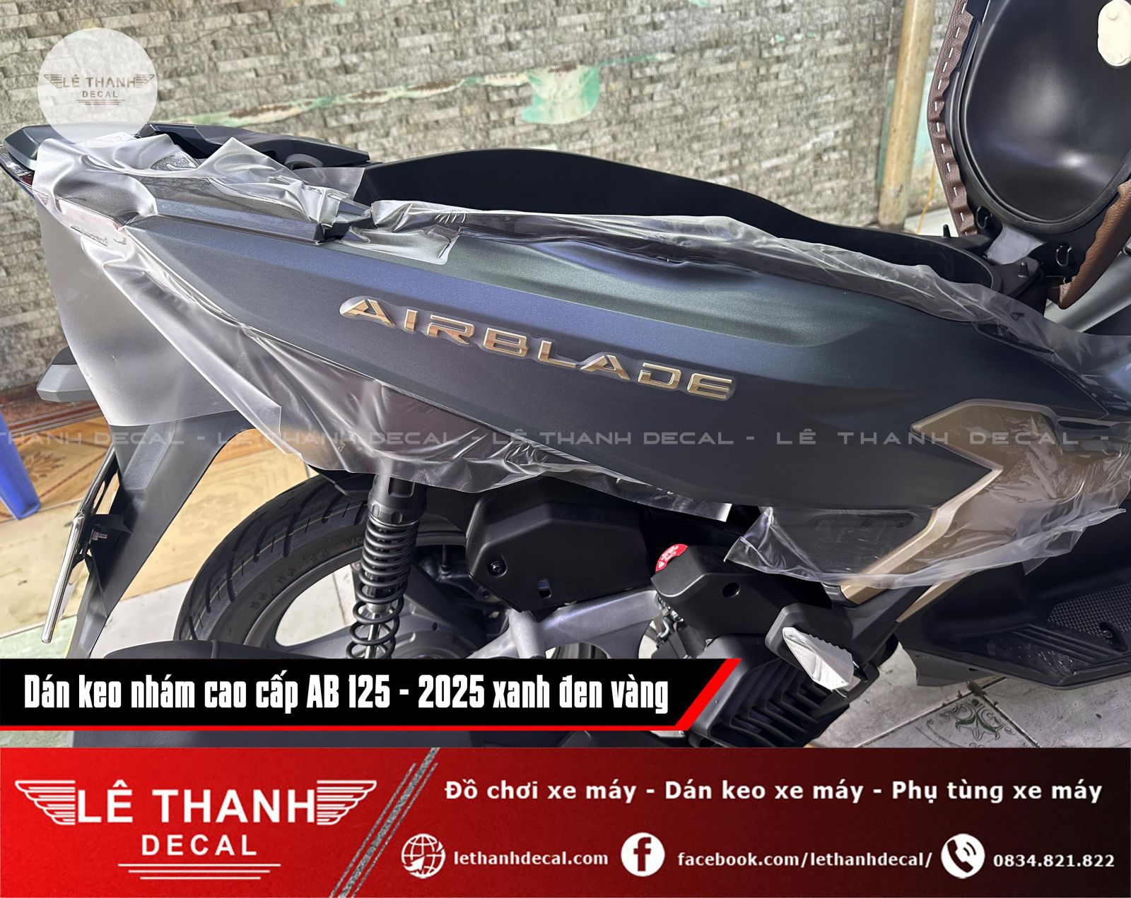 Dán keo trong nhám cho AirBlade 125 xanh đen vàng 2025