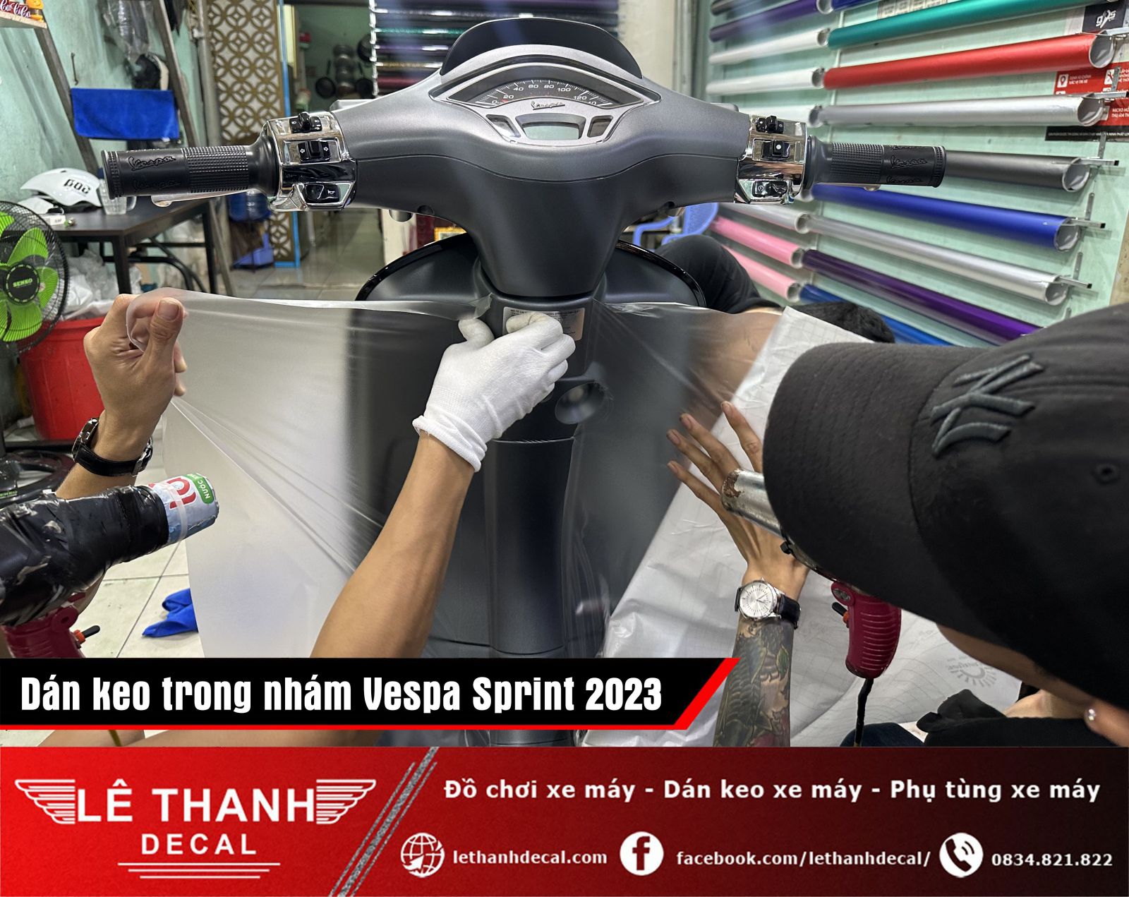 ​ Dán keo trong nhám cho xe Vespa Sprint 2023  Click and drag to move ​