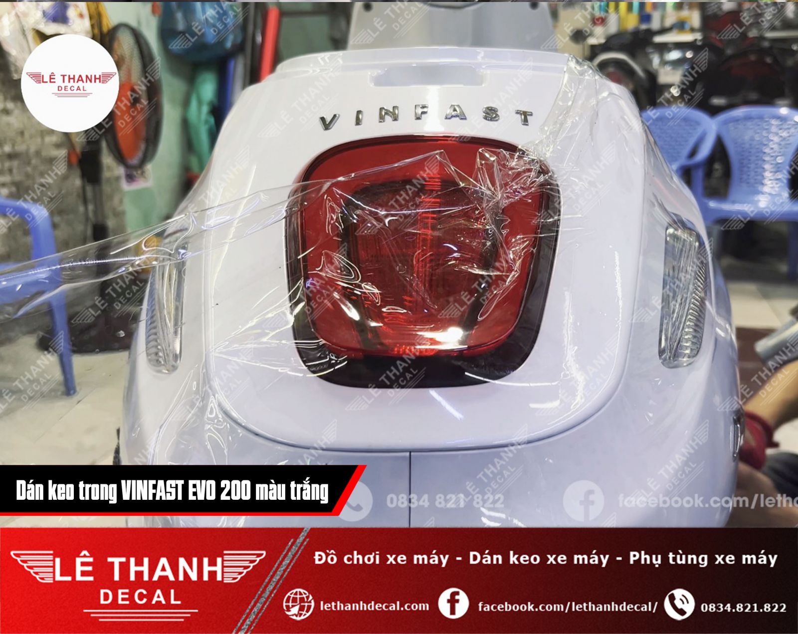 Dán keo trong xe máy điện VinFast EVO 200 màu trắng