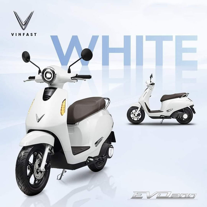 Dán keo trong xe máy điện VinFast EVO 200 lite màu trắng