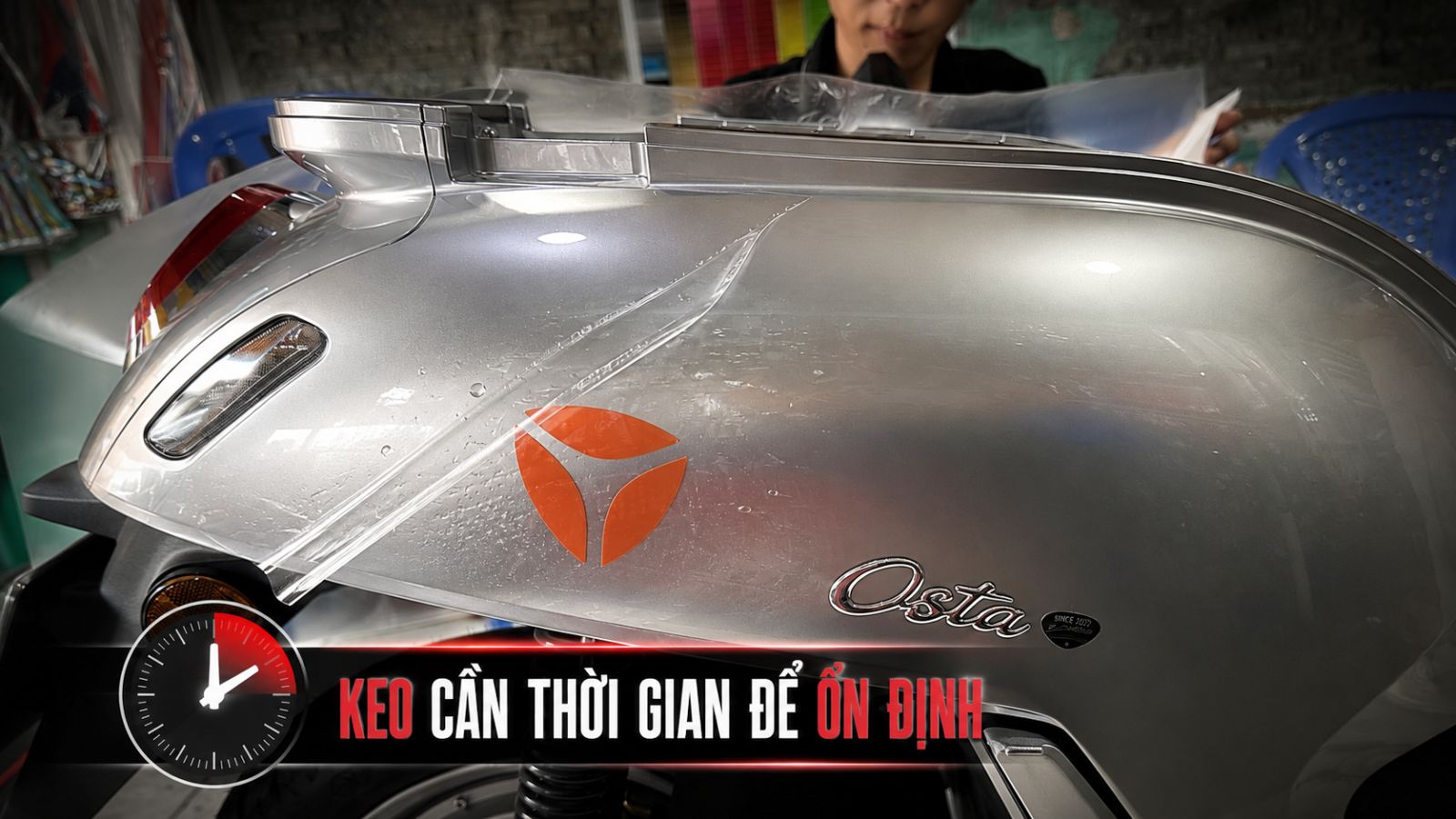 Top 5 sai lầm khiến keo xe máy điện nhanh xuống cấp sau khi dán