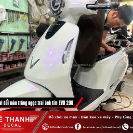 Dán decal đổi màu trắng ngọc trai ánh tím cho VinFast EVO 200